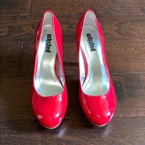 Unlisted by Kenneth Cole heels